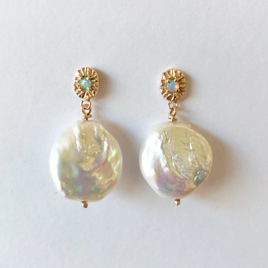 Royale Baroque Pearl Earrings