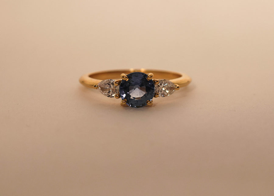 Willow Ring with Ceylon Sapphire and Diamonds