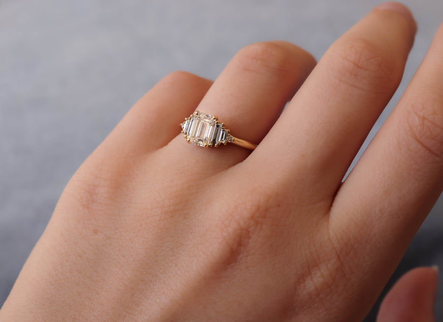 Deco Diamond Ring II