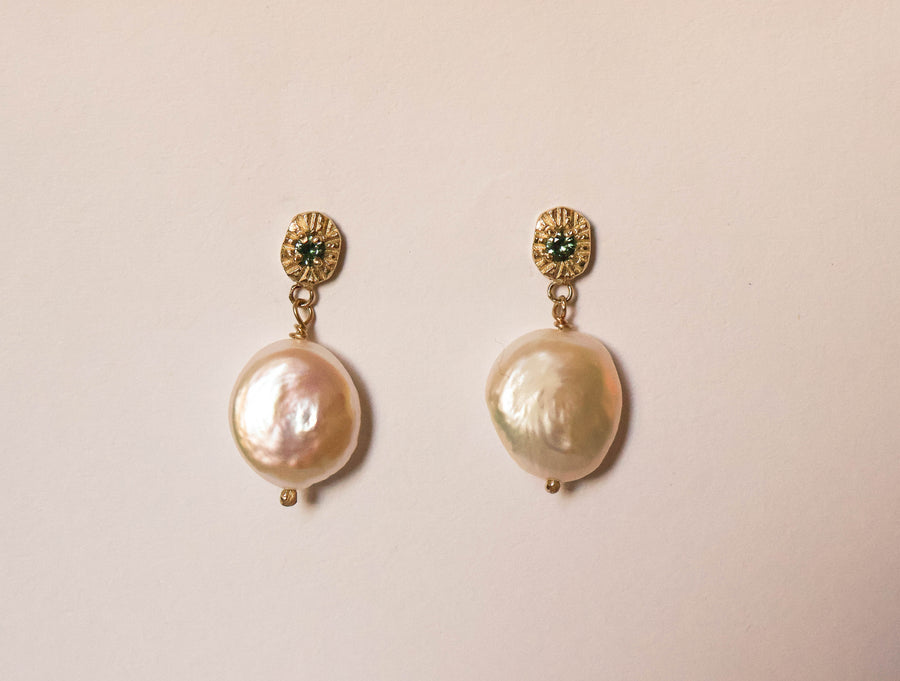 Royale Baroque Pearl Earrings