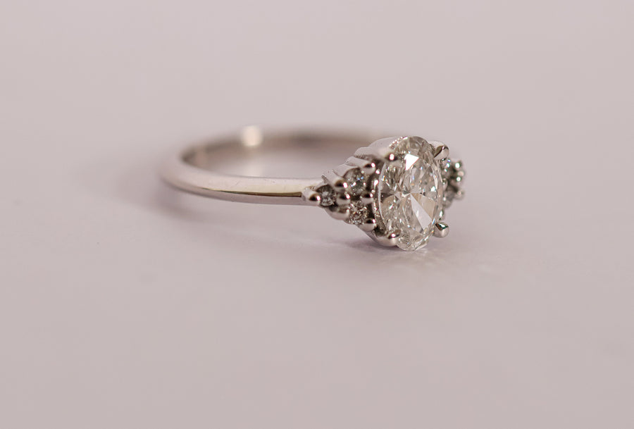 Oval Juliet Diamond Ring