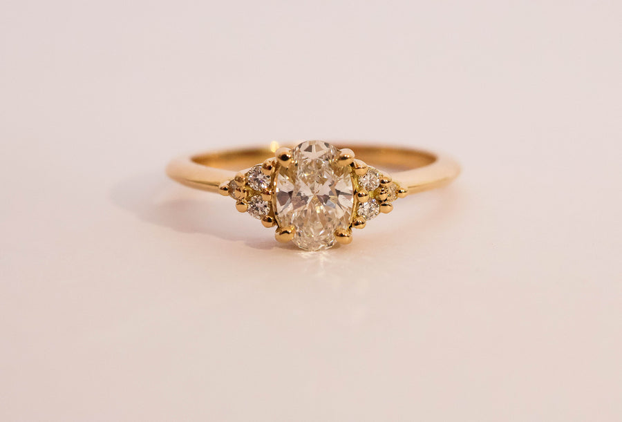 Oval Juliet Diamond Ring