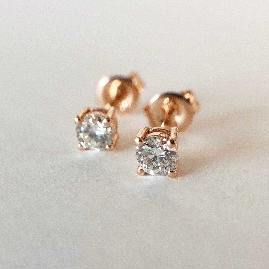 Round Diamond Studs