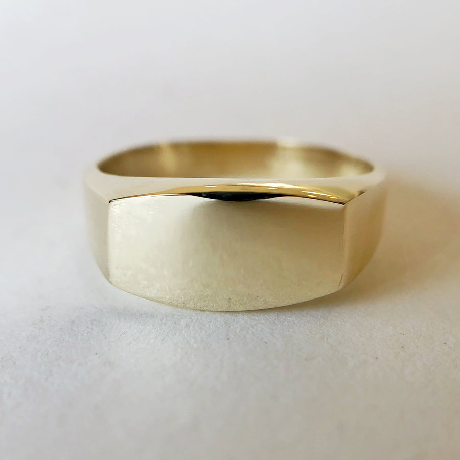 Rounded Rectangle Signet Ring