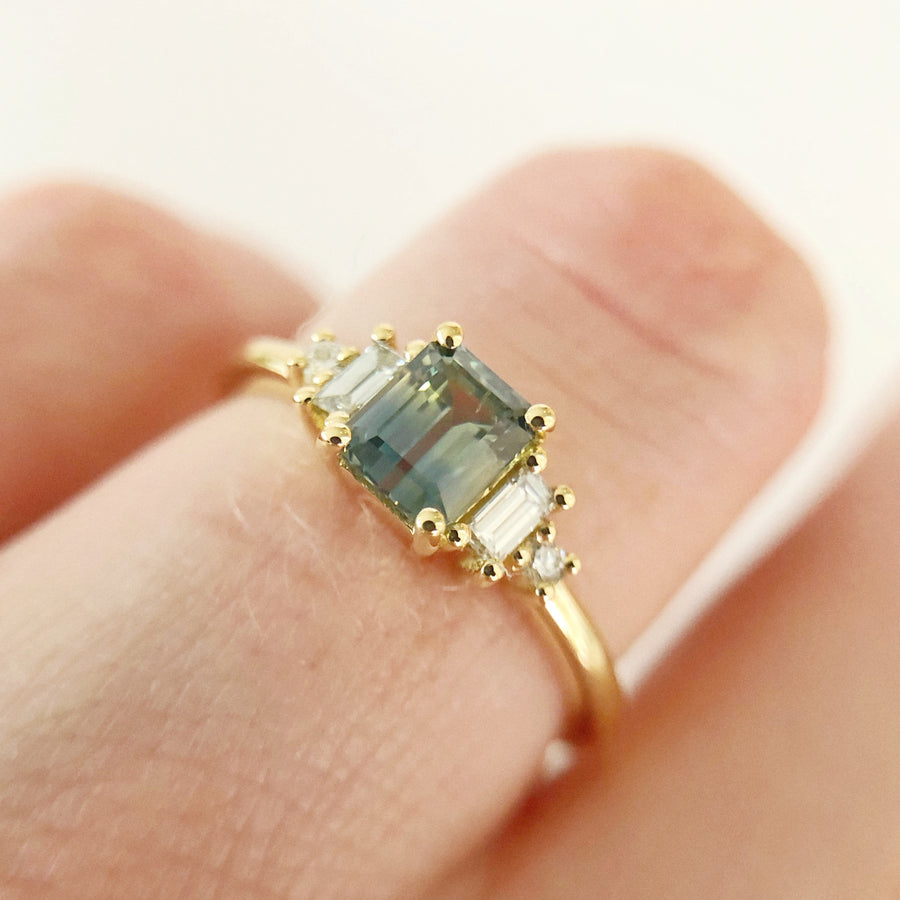 Bebe Ring 3 Australian Parti Sapphire with Diamonds