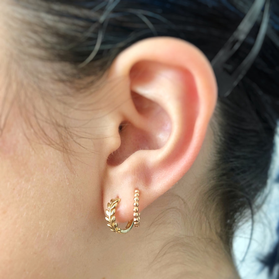 Single Dotted Huggie Earring