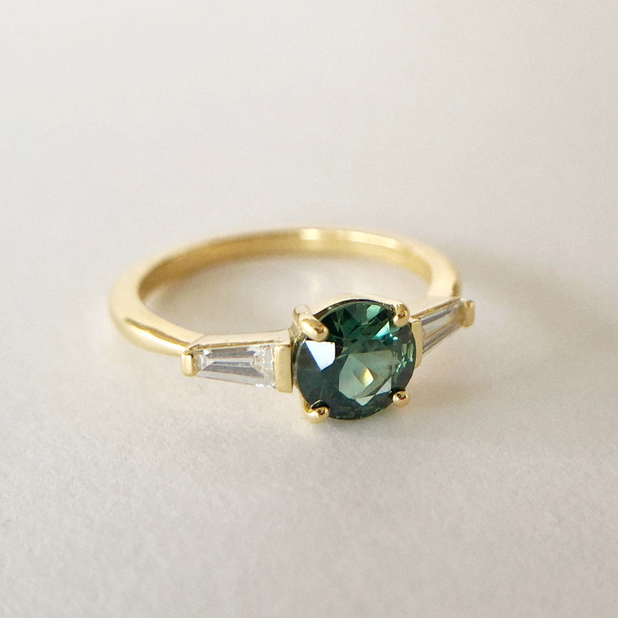 Isla II Ring with Australian Sapphire and Diamonds