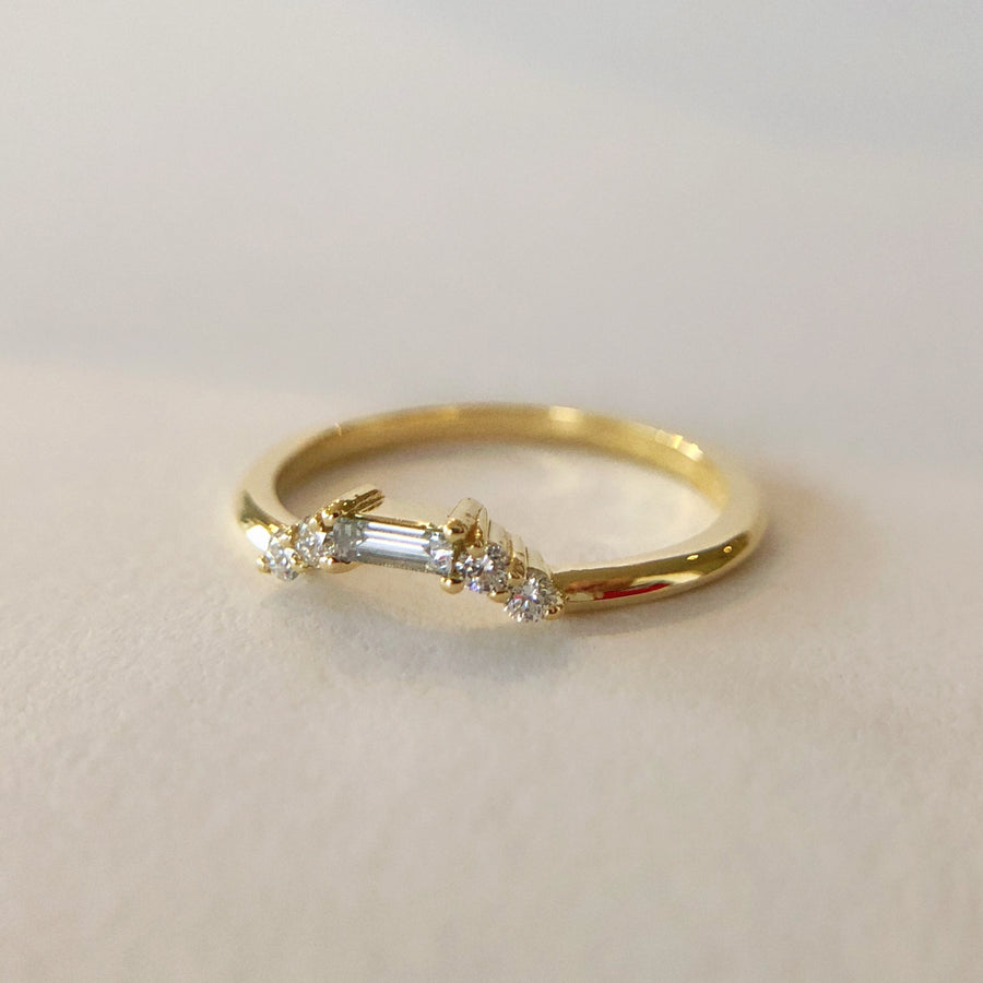 Kate Diamond Ring