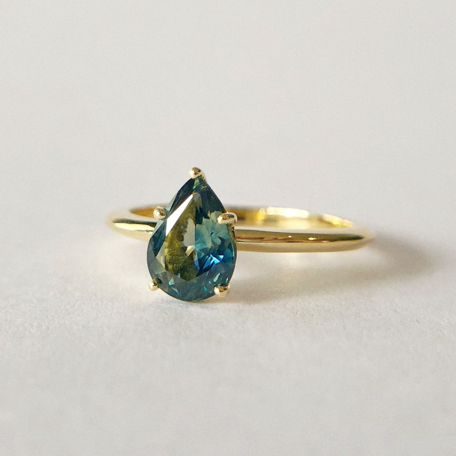 Pear Solitaire Australian Parti Sapphire Ring 1