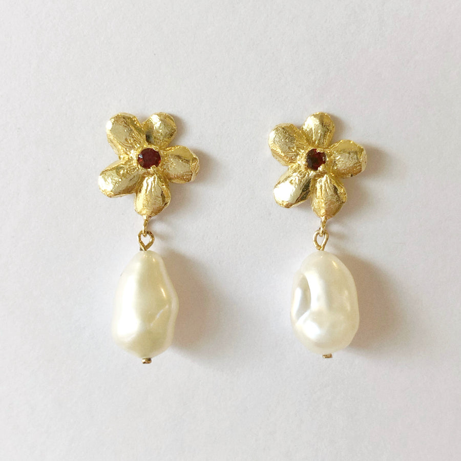 Primrose and Pearl Earrings