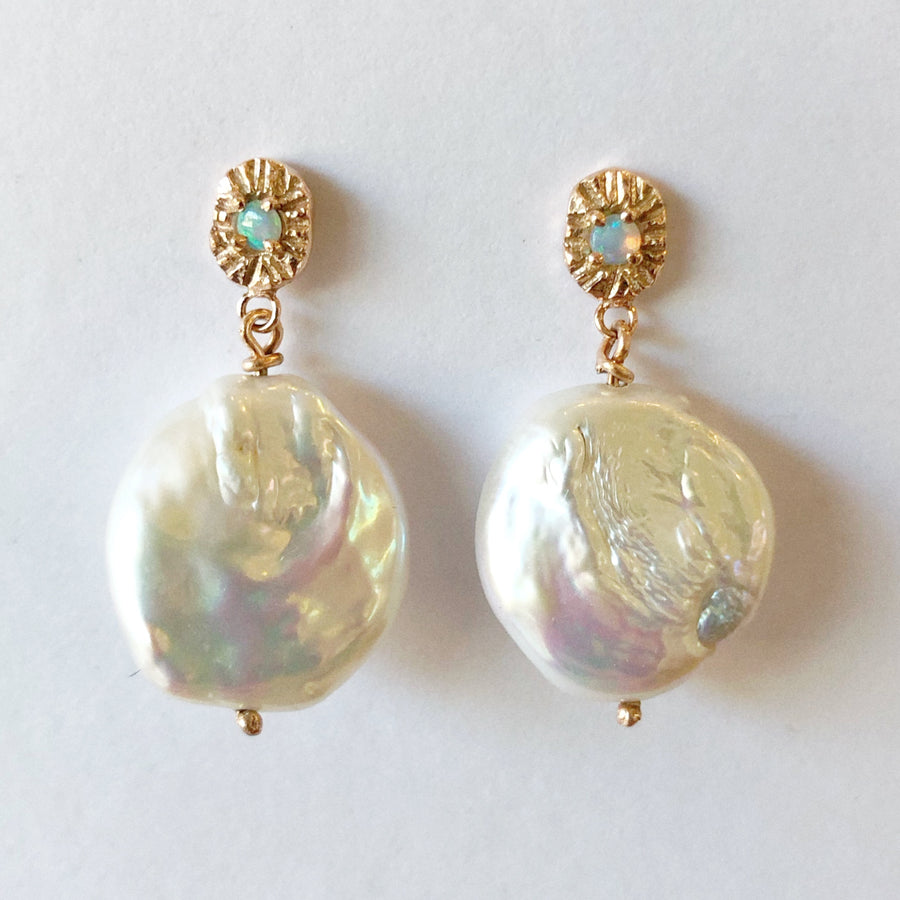 Royale Baroque Pearl Earrings