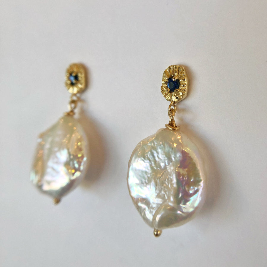 Royale Baroque Pearl Earrings