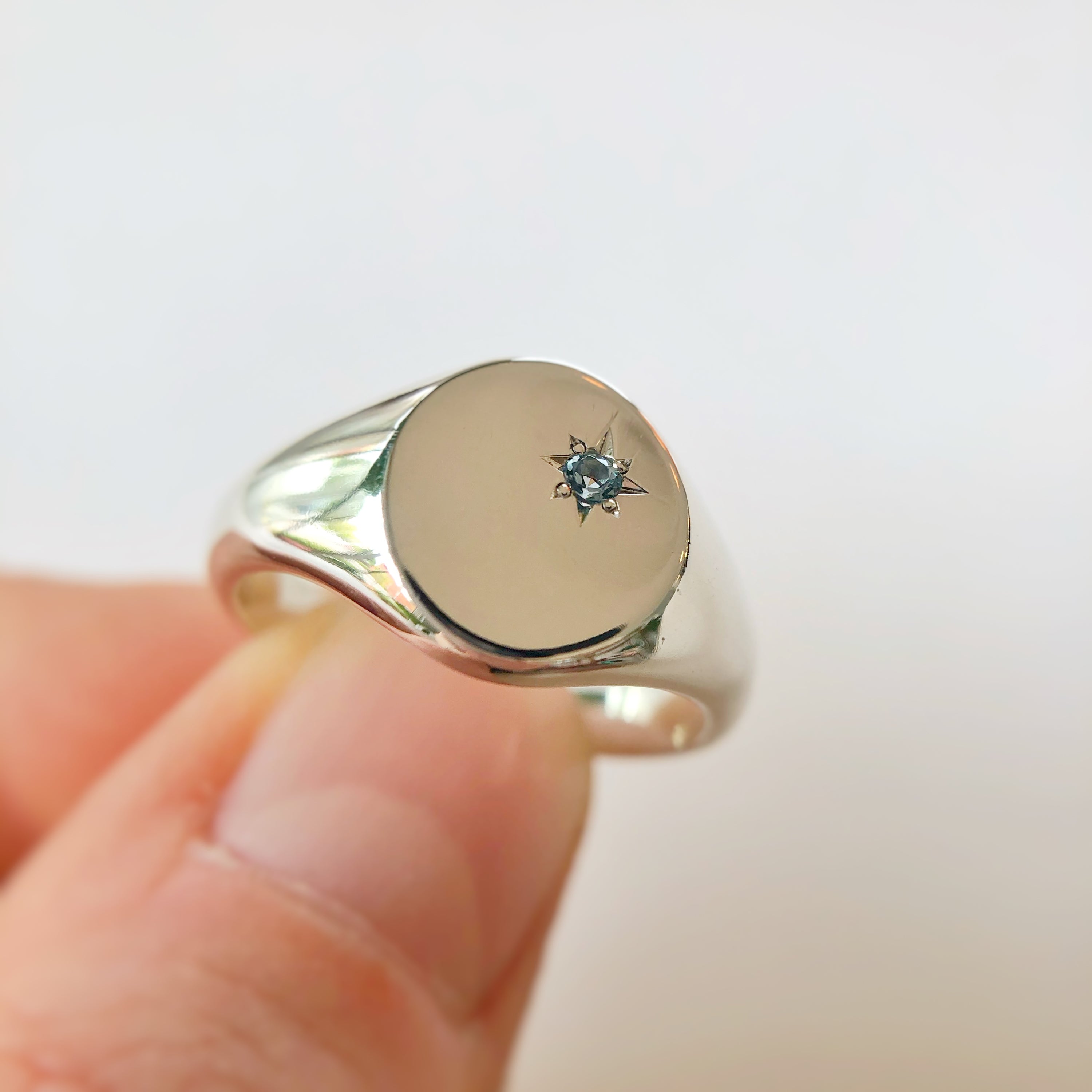 Signet Rings Gallery Signet Rings – Geneine Honey Bespoke Jewellery