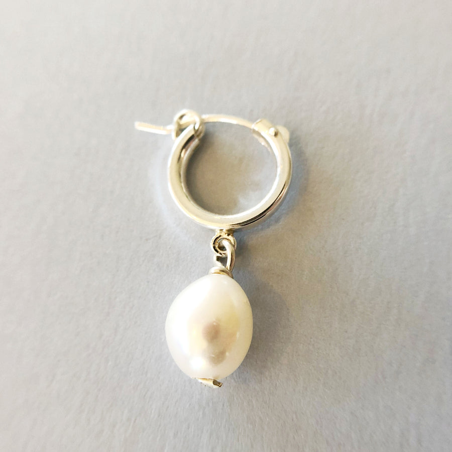 Single Mix & Match Charm Huggies