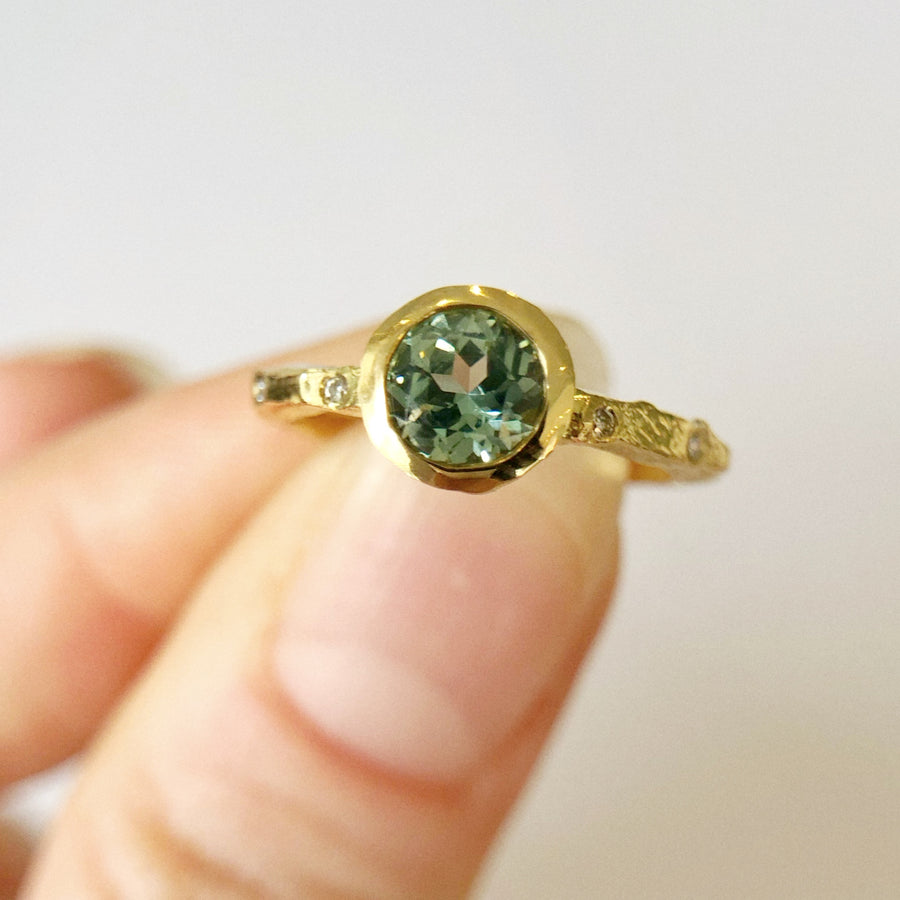 Valletta Ring III with Australian Sapphire and Diamonds