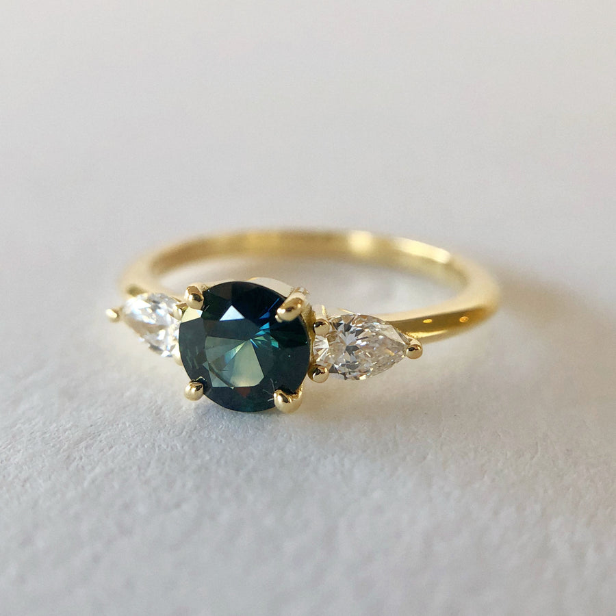 Willow Ring with Australian Sapphire and Diamonds
