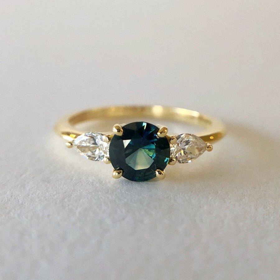 Willow Ring with Australian Sapphire and Diamonds