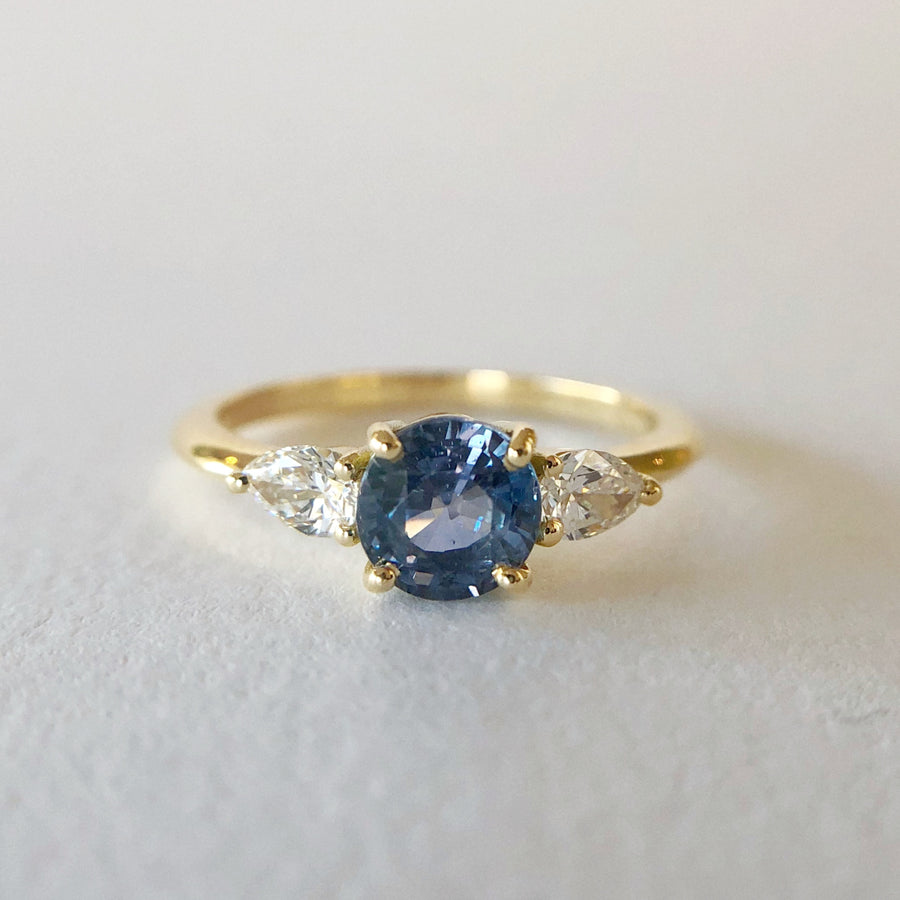 Willow Ring with Ceylon Sapphire and Diamonds